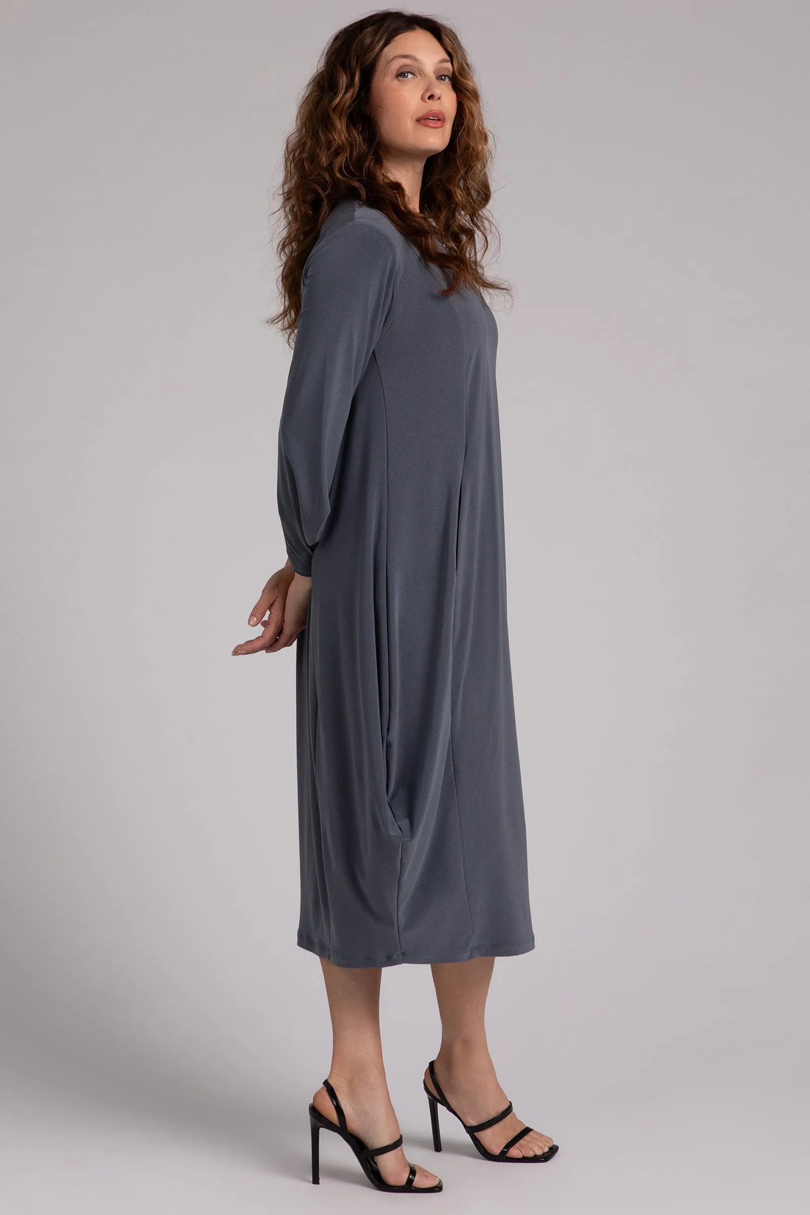 Easy Crew Neck Lantern Dress | Melange Gunmetal