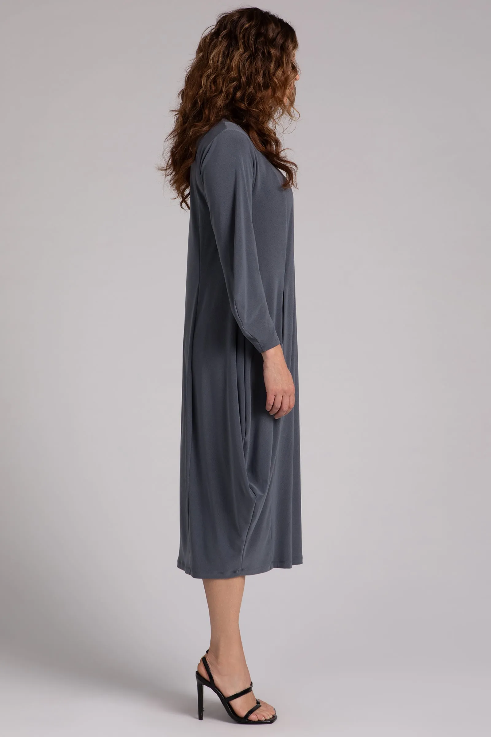 Easy Crew Neck Lantern Dress | Melange Gunmetal