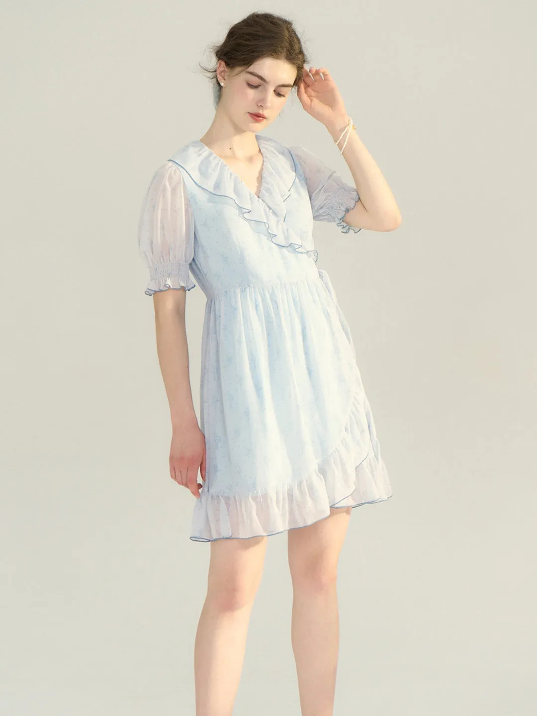 【Final Sale】Amaris Original Ballet Girl Print V Neck Puff Sleeve Dress