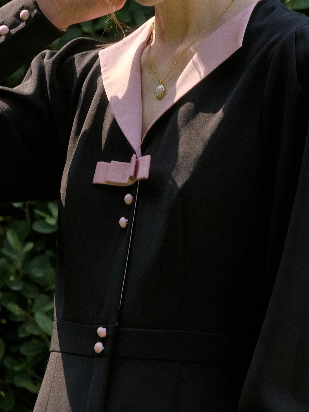 【Final Sale】Karter Notched Lapel Contrasting Button Bow Dress
