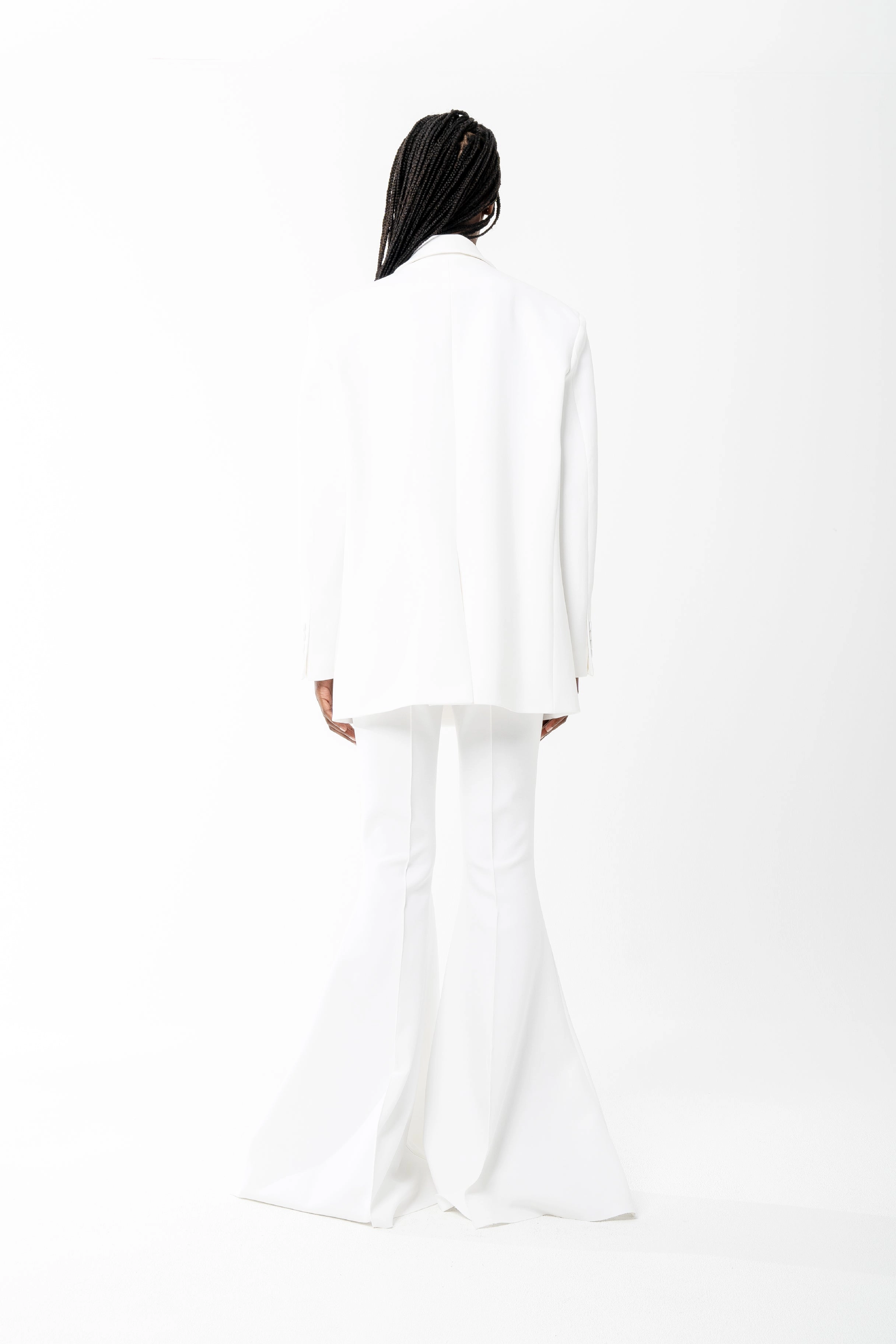 WHITE OVERSIZED BLAZER